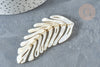 Pendentif feuille acétate blanc fer doré 70-76mm, plastique, x2 (G7351)