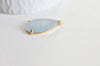 Pendentif goutte agate bleu clair support doré, pendentif pierre,agate naturelle, agate bleue,création bijoux, pierre naturelle, 32mm, x1 G3058