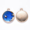 Pendentif médaille rond lune étoiles émail bleu zamac doré 25mm, pendentif laiton émaillé,sans nickel, X1 G5838