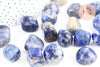 pierre sodalite naturelle roulée 45-66mm, x20gr (G7670)